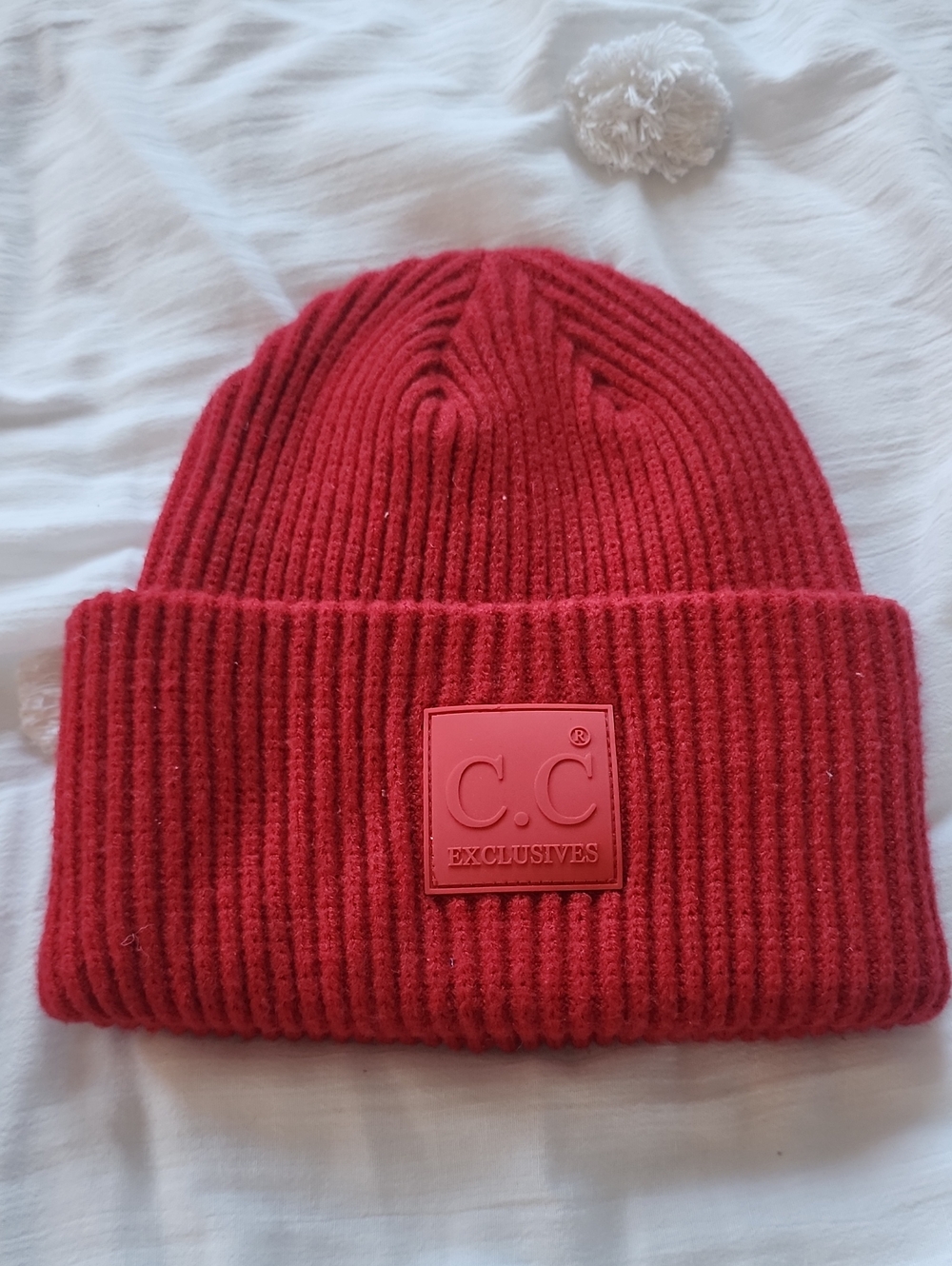C.C. Exclusives Women's Red Ribbed Beanie